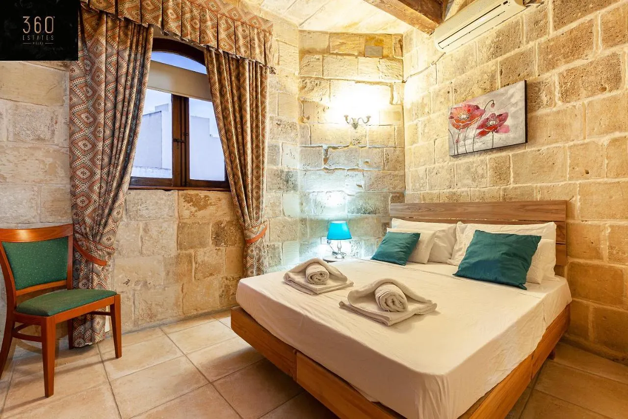 A Wonderful Retreat Villa With Private Pool & Bbq By 360 Estates Gharghur Malta