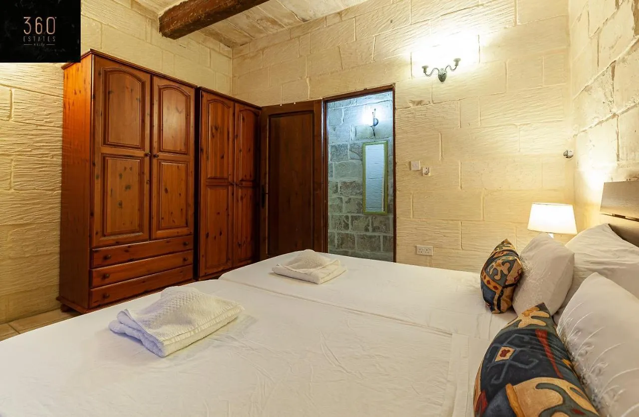 A Wonderful Retreat Villa With Private Pool & Bbq By 360 Estates Gharghur